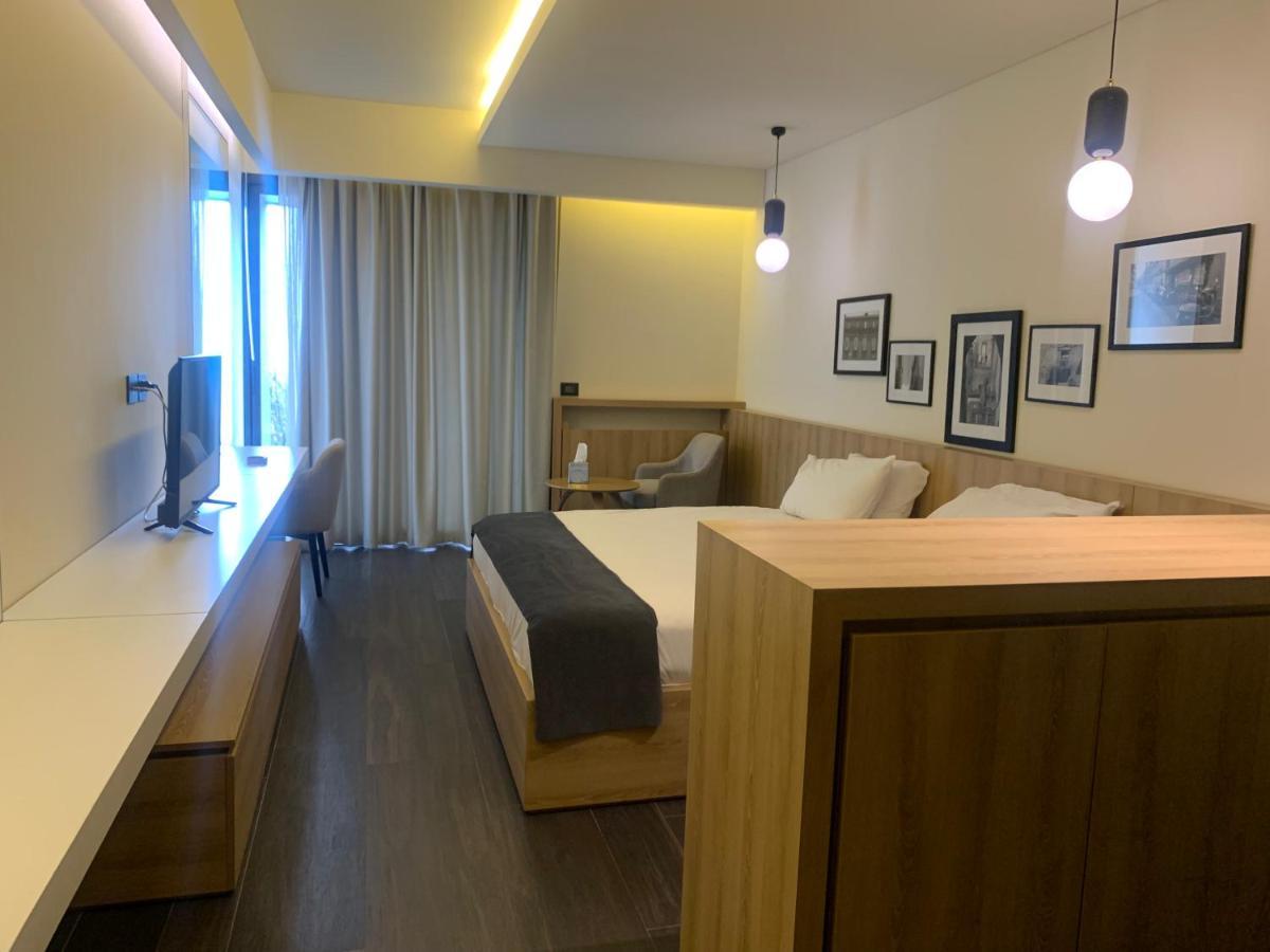 Le Pave Residences Bayt al Kuku Extérieur photo